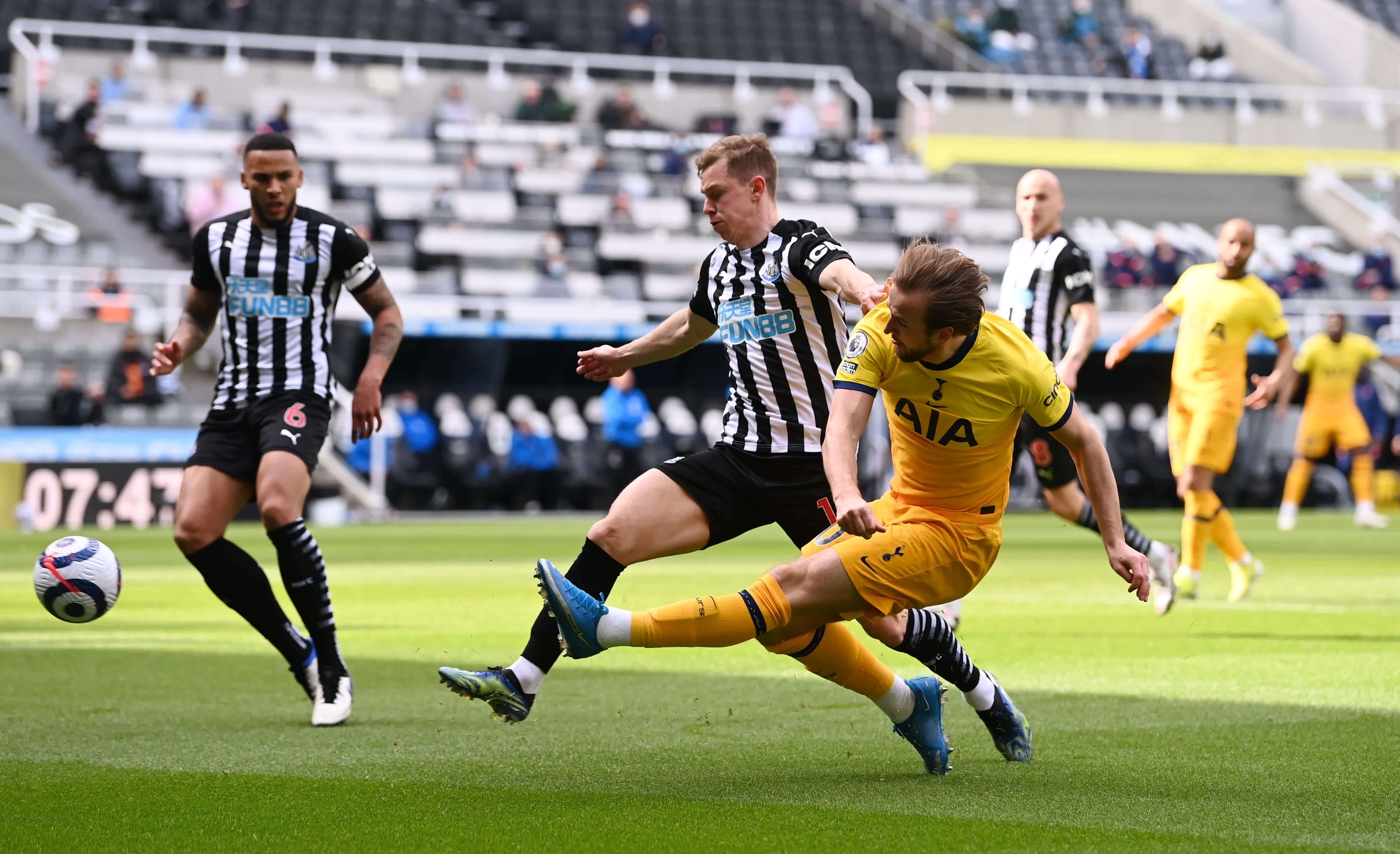 里暗藏的 里暗藏的